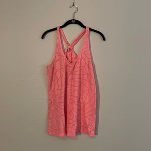 Old navy active tank